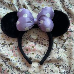 Purple Minnie Mouse ears